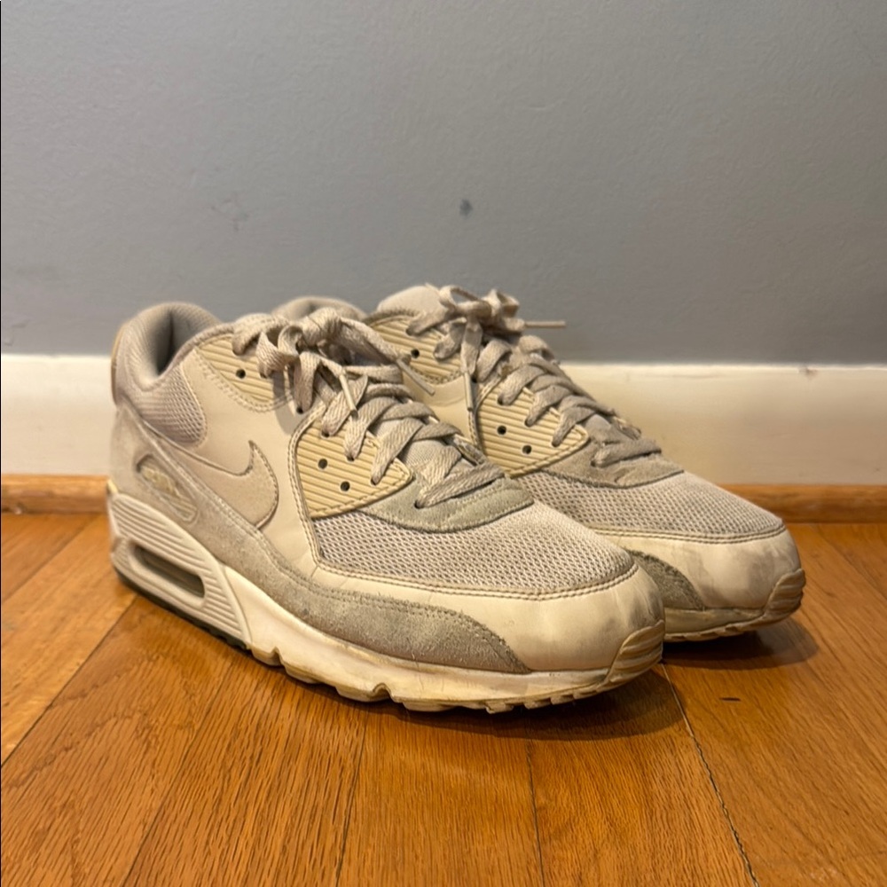 Nike Air Max 90 - Picture 2 of 6